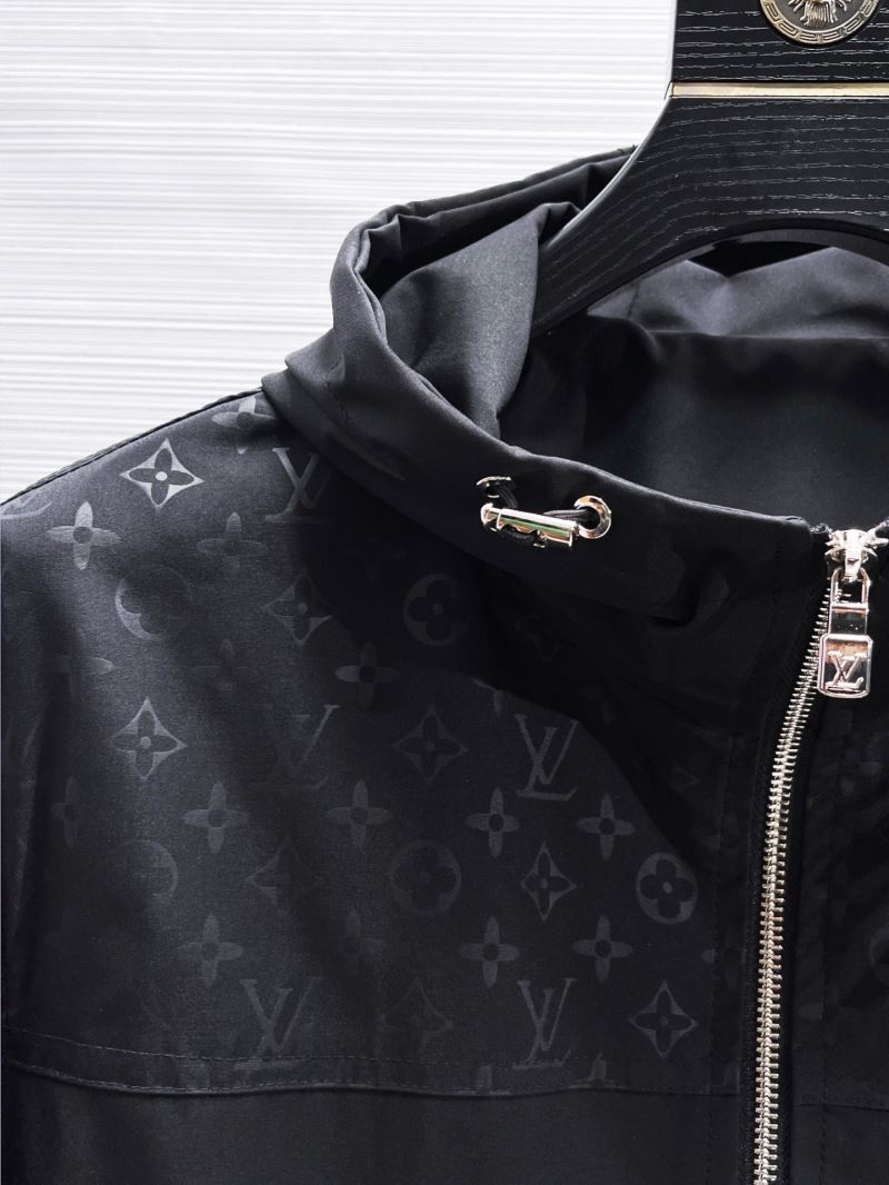 Louis Vuitton Outwear